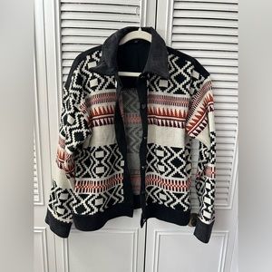 Fate geometric knit jacket. Looks almost new. LA based label ‘Fate’ size Small